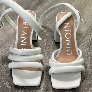 Antonio Melani White Women's Sandals
